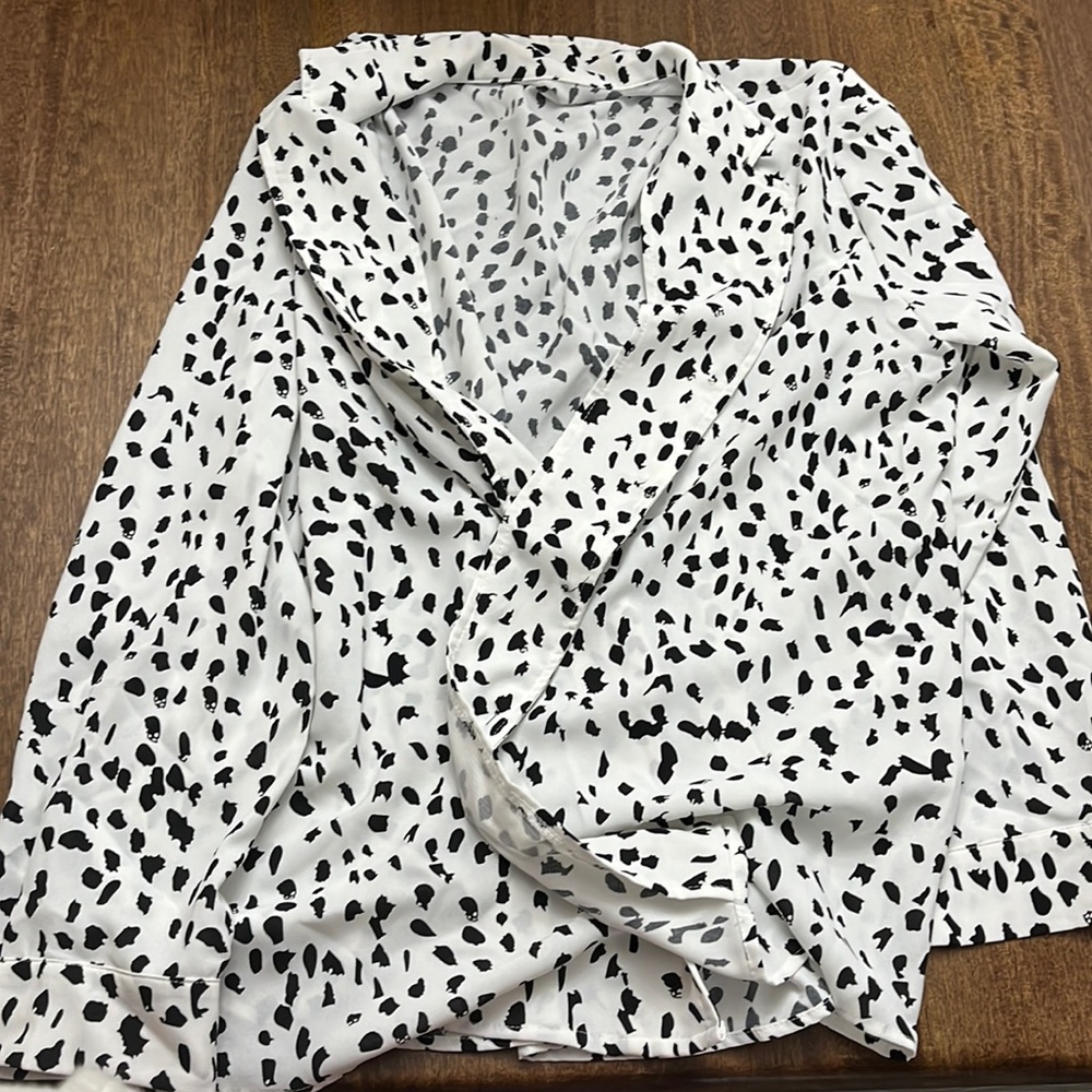 Bottom Up Leopard Blouse